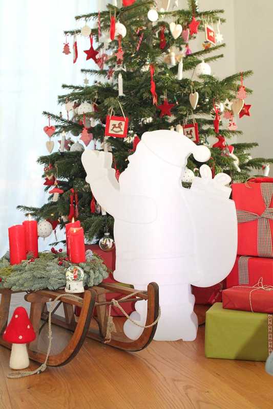 beleuchteter Weihnachtsmann